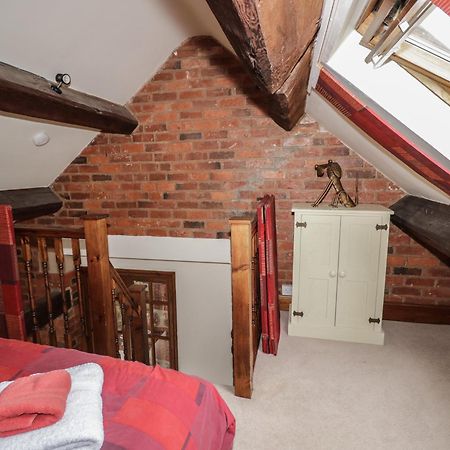 Villa The Haybarn à Lichfield Extérieur photo
