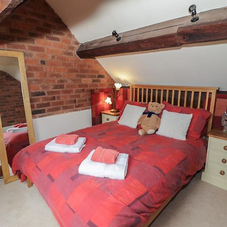 Villa The Haybarn à Lichfield Extérieur photo